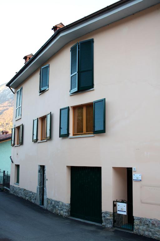 B&B Notte E Di Monasterolo del Castello Kültér fotó
