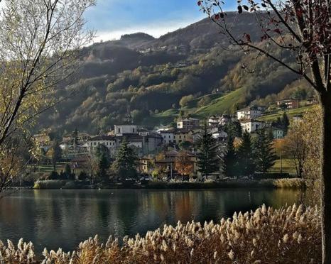 B&B Notte E Di Monasterolo del Castello Kültér fotó